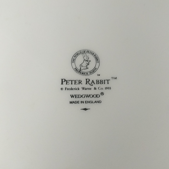 Peter Rabbit dishes - Picture 6 of 7
